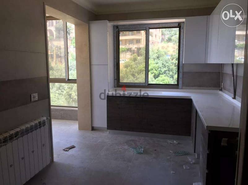 A 154 m2 apartment having an open sea view for sale in Broumana 2