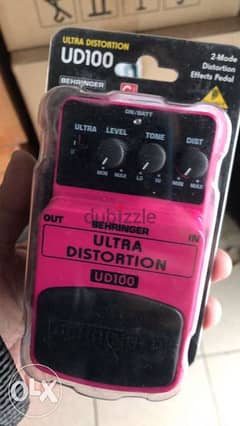 Behringer UD100 ultra Distortion pedal 0