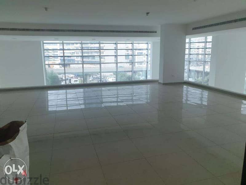 442 Sqm | Office for rent in Dekwaneh 1