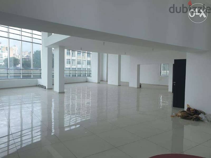 442 Sqm | Office for rent in Dekwaneh 0