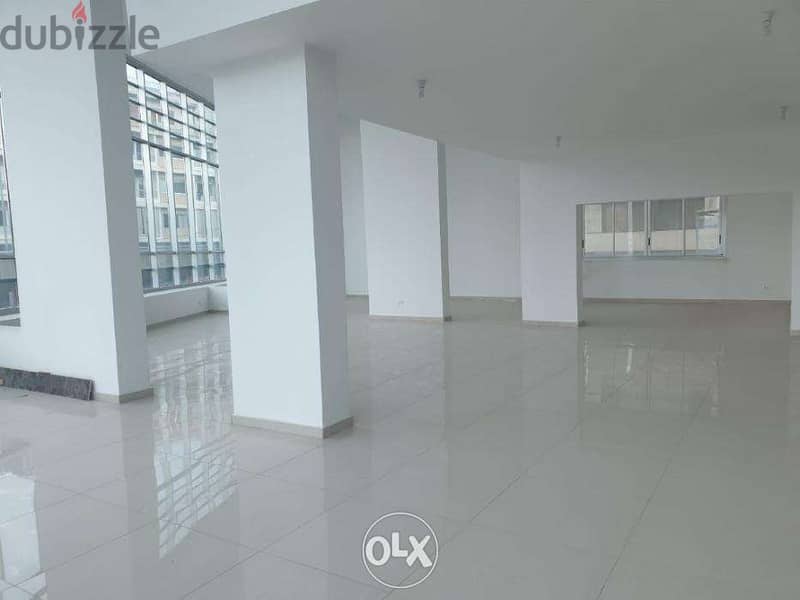 442 Sqm | Office for rent in Dekwaneh 2