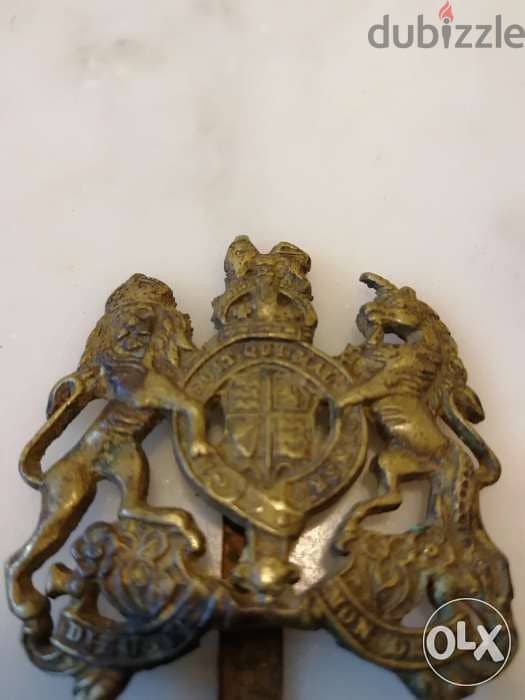 ميدالية بريطانية قديمة. antique 1