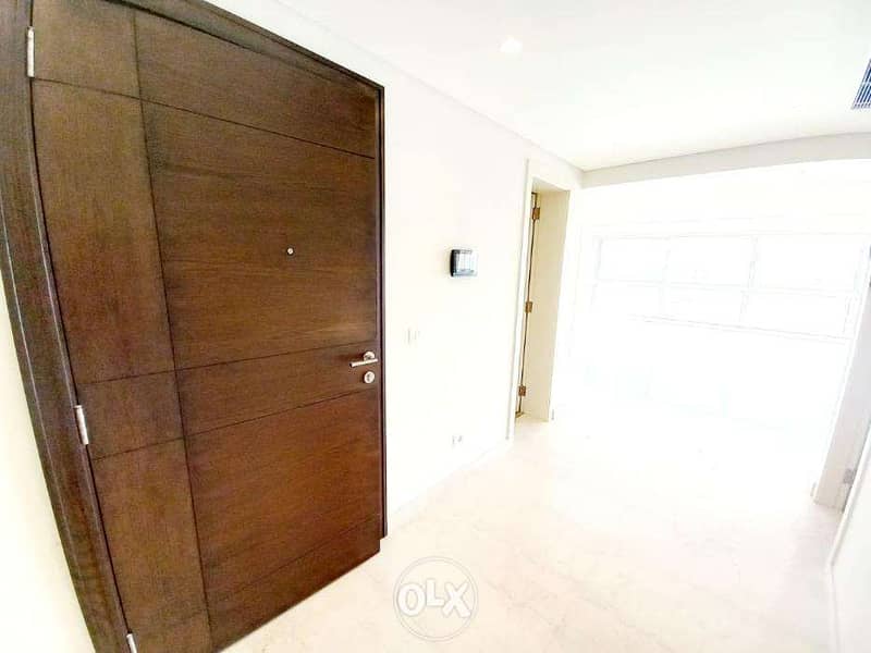 AH22-717 Luxury Apartment for sale, high floor, in Sioufi, $ 470, 000 3