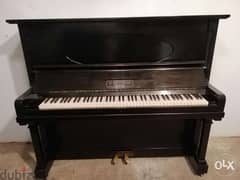 بيانو صنع شركة المانية خارق النظافة للعذف ممتاز جدا صوت نقي رائع piano