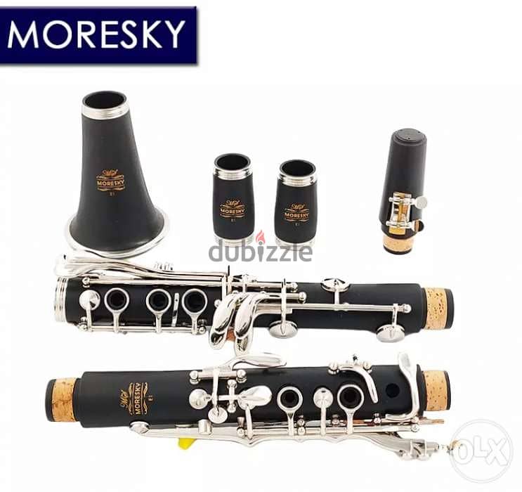 clarinet new in box كلارينت جديدة بالعلبة 1