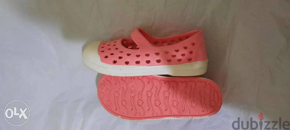 Shoes pink. Size 9. احذية ولادي 2