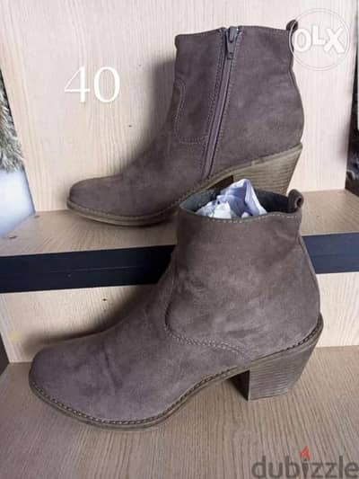 Boots size 40 brown color