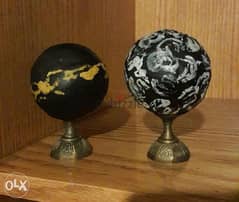 2 antique ceramic spheres with brass bases 0
