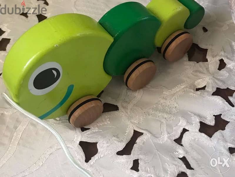 pull toy wooden worm 1