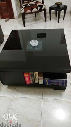 center table very good condition 0