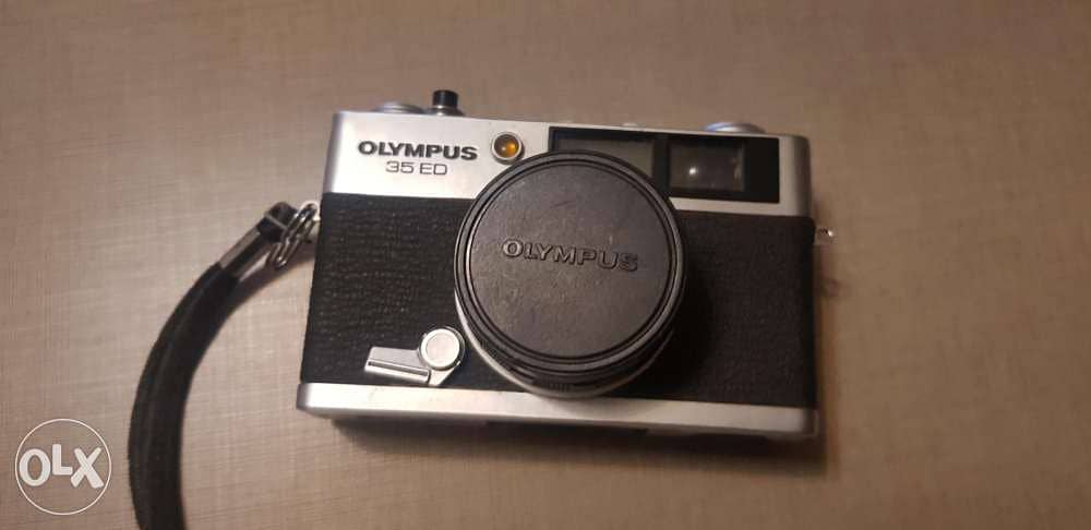 Old camera (olympus) made in japan 6