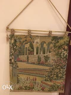 small tapestry 0
