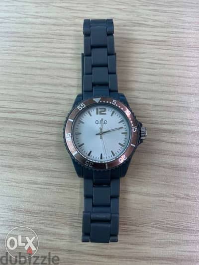 One Men’s Watch