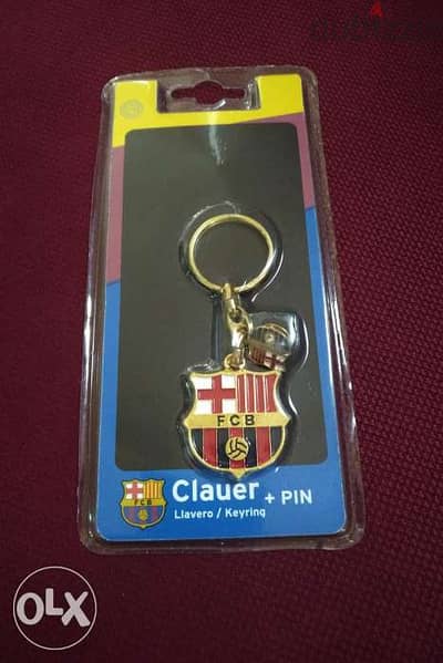 Original FC Barcelona Key Chain + Pin