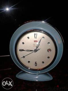 vintage hero windable alarm clock plus calendar