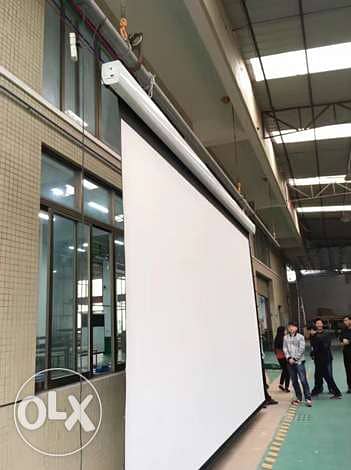 شاشه عرض قياس 3.4متر ارتفاع 2.5 متر ريموت ثابت كهرباء 5