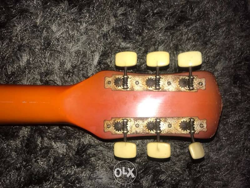 Vintage Cremona Guitar غيتار قديم 4