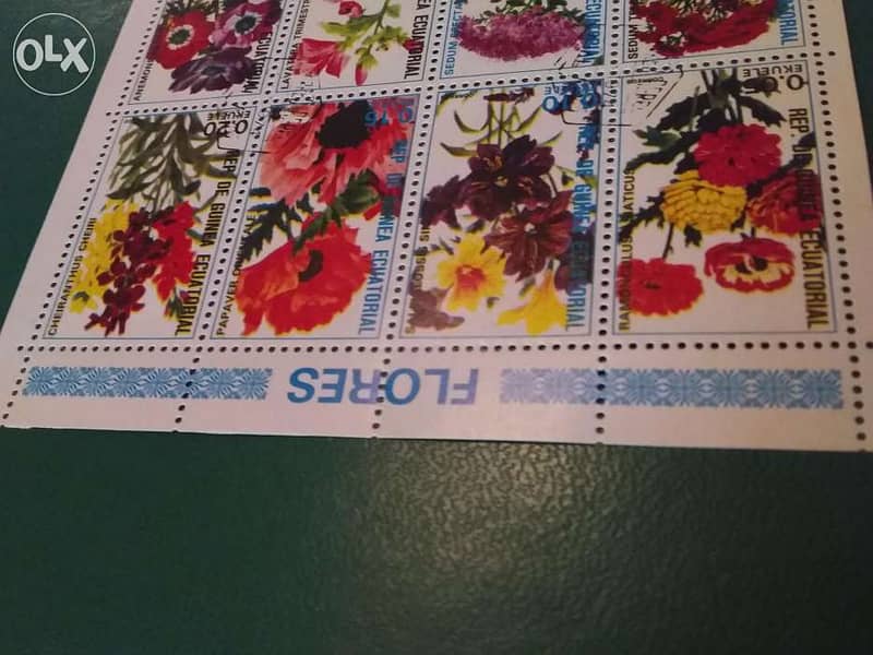 Equatorial flowers 16 different stamps block 4