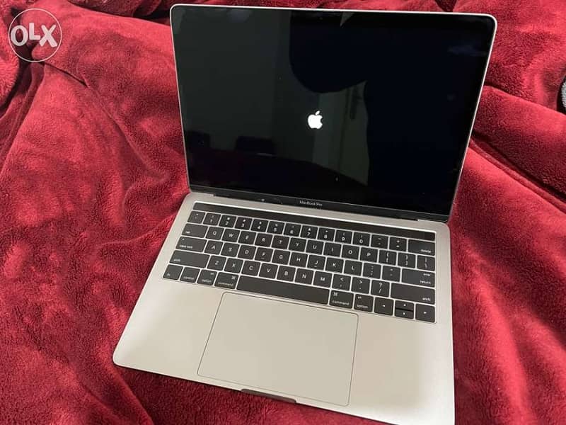 macbook pro touch bar 1