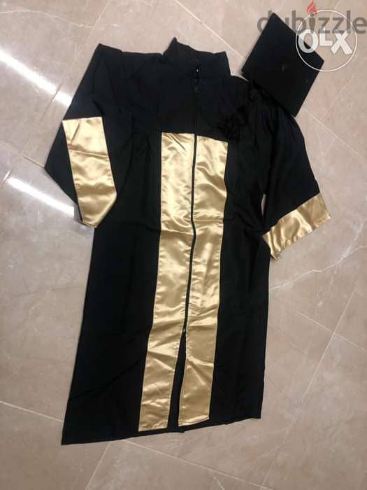 clothing for women, ثوب تخرّج 1