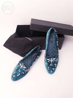 Authentic Dolce and Gabbana velvet loafers. 0