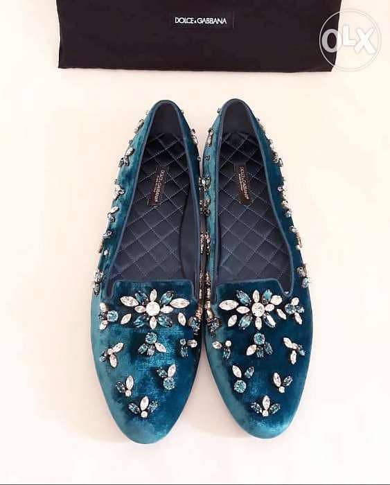 Authentic Dolce and Gabbana velvet loafers. 1