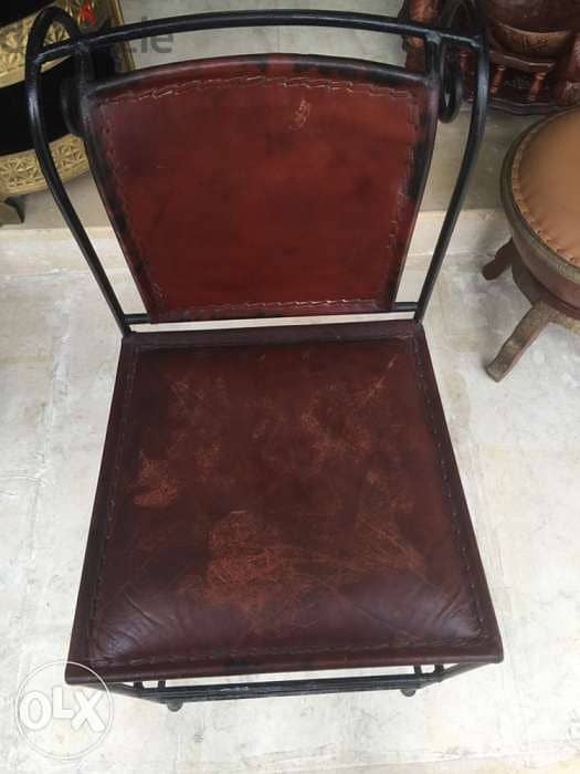 leather chair 1
