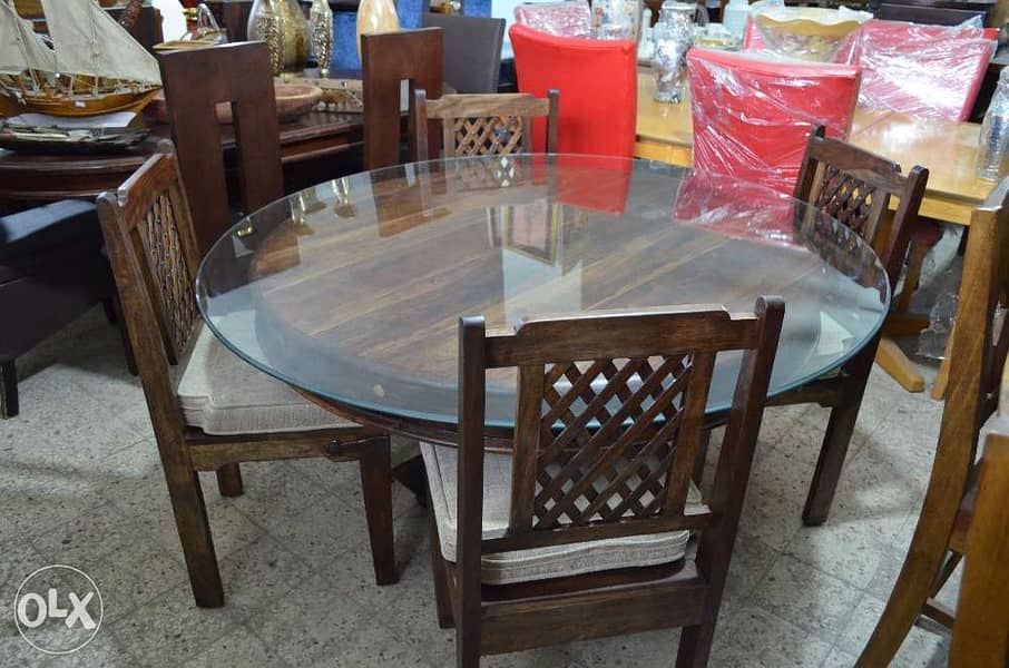 round solid wood teak table with 4 chairs 3