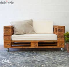 Wood palett sofa with wheels صوفا خشب مع دولاب