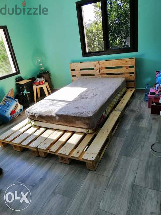 Wood creative palettes large bed تخت طبالي خشب مفرد ونص 3