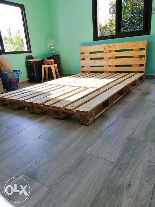 Wood creative palettes large bed تخت طبالي خشب مفرد ونص 5