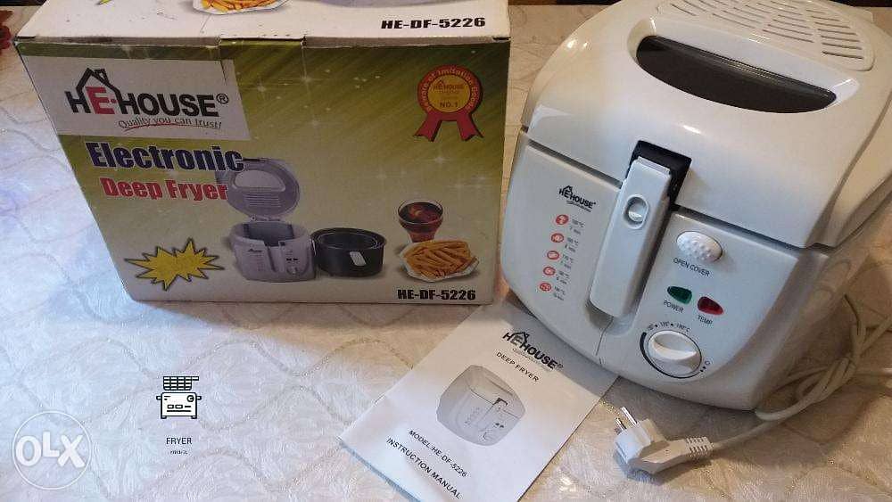 Electronic Deep Fryer for Kitchen 3 Liters مقلاية زيت كهربائية 3 ليتر 0