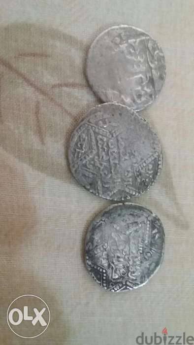 Mamlueki & Ayoubi Silver Three coins ثلاثة عملات فضة مملوكي و ايوبي 1