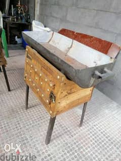 Barbecue recycling wood and steel grill منقل فحم خشب وحديد