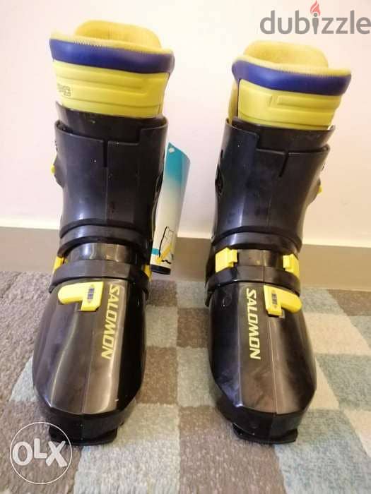 Salomon Ski 2 shoes size 26.5 & size 345 new 2