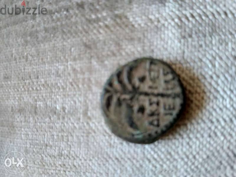 Ancient Phoenicia Bronze Coin of Godess Tyche Tyre mint Year 77 BC 3
