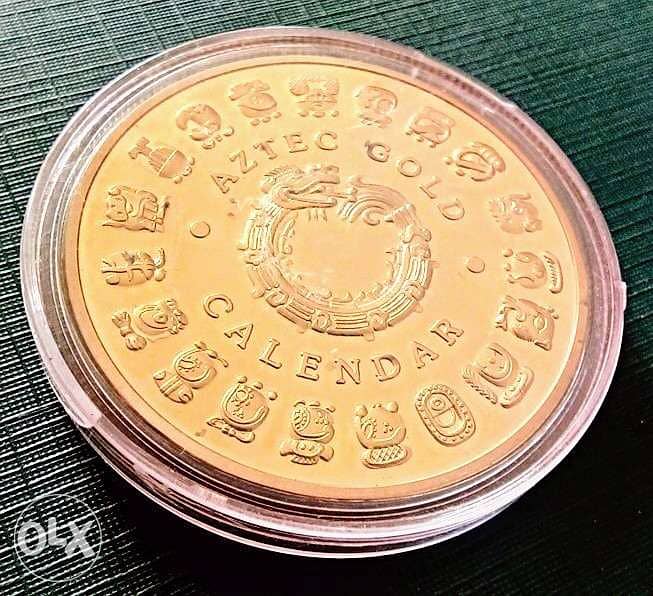 Mexico Mayan Aztec sun calendar gold plated. 1