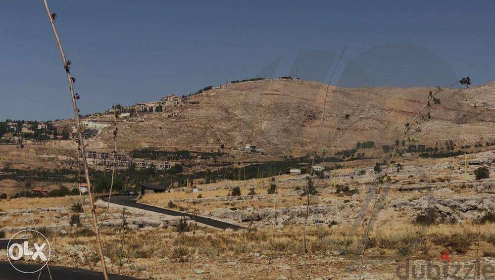 SPECTACULAR LAND in Qanat Bakich with View أرض في باكيش ٦٨٠ م٢ 7