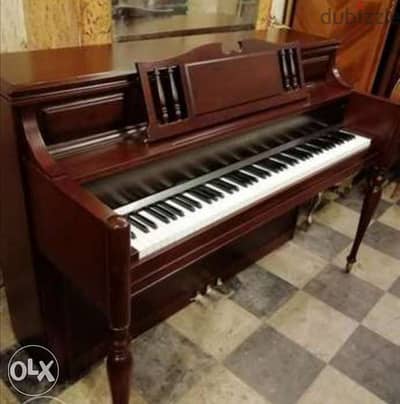 Piano kawaii action glossy coating Brown color like new 3 pedal