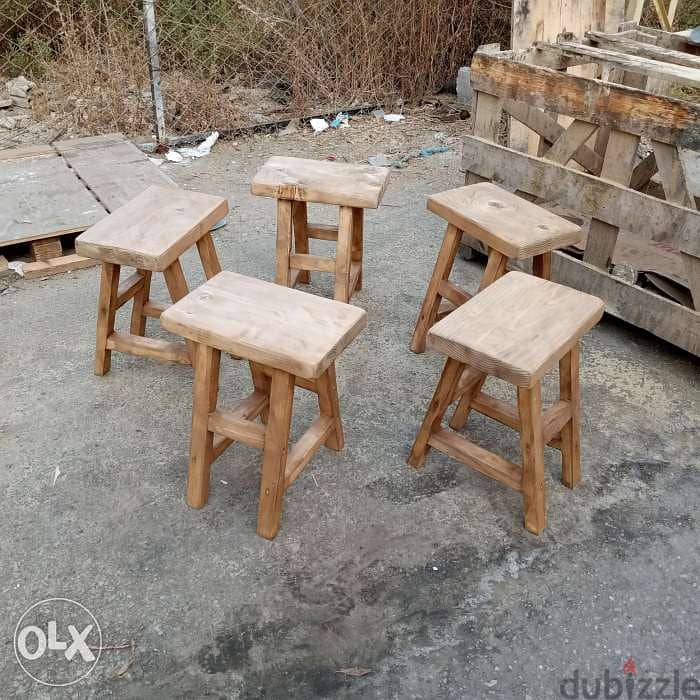 Small table and benches طاولة او بنك صغير 3