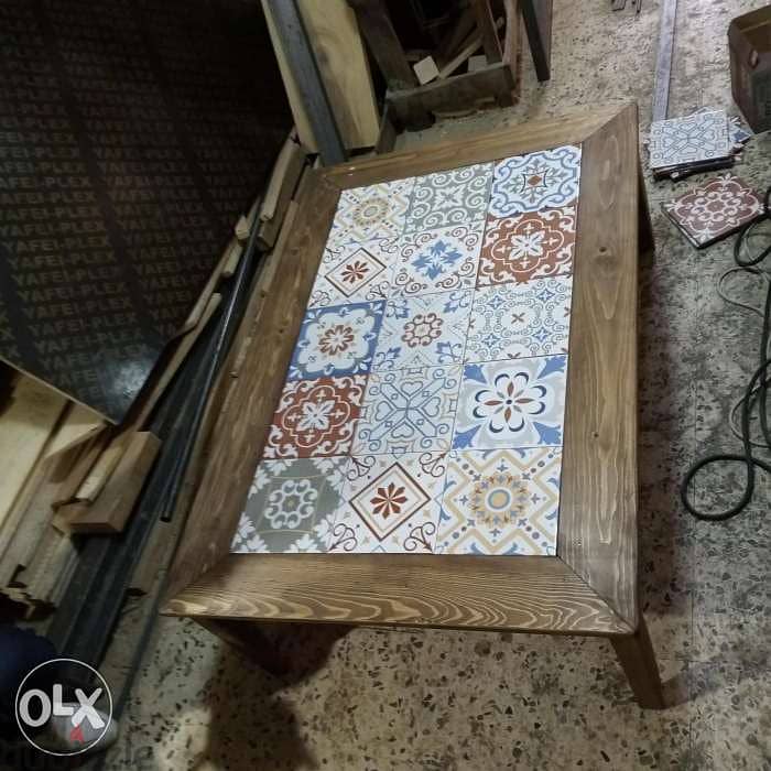 Wood vintage table tile on the top طاولة وسط وجه بلاط 4