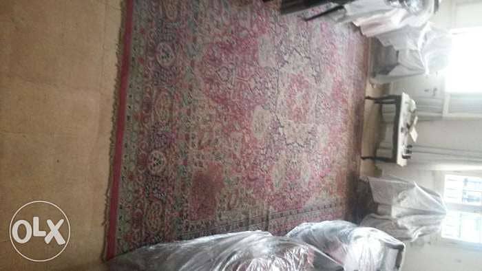 carpet good condition 4/3 metres 5