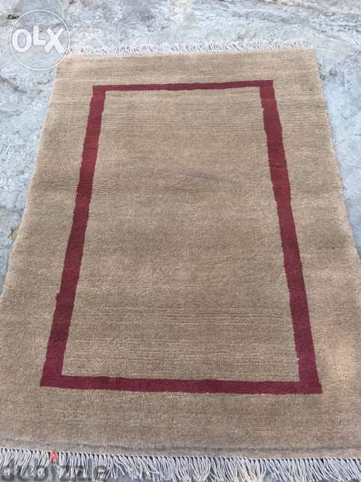 سجاد عجمي. شغل يدوي في منهالون احمر Hand made. persian carpet. tapis 1