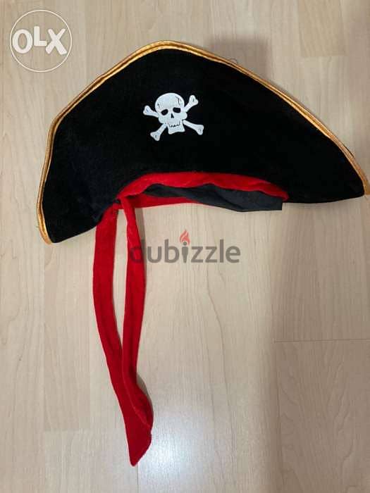 Halloween hat - chapeau pirate 1