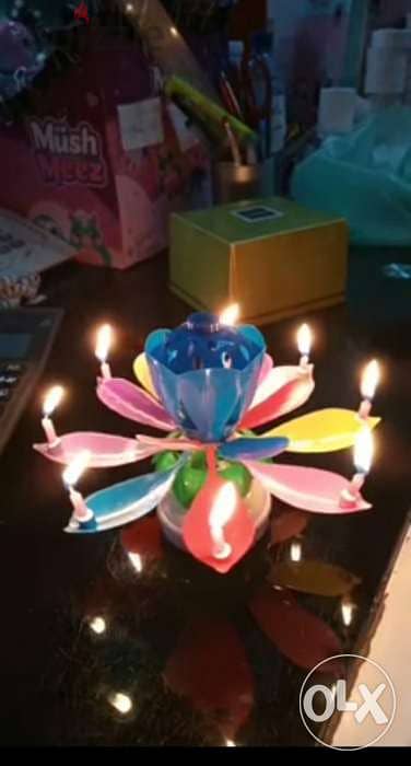 Musical Volcano flower birthday candle 3
