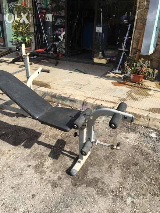 bench adjustable rack with legs extention like new 4