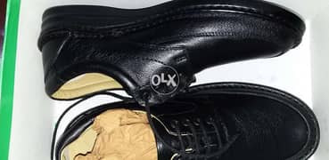 حذاء كلارك جديد غير مستعمل قياس 40 سعره  25$