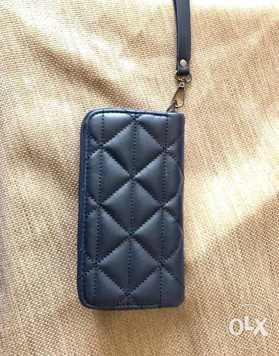 Female elegant leather wallet - محفظة نسائية انيقة 1