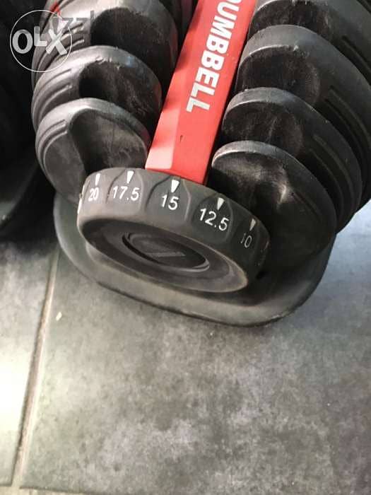 adjustable dumbells like new very good quality 4