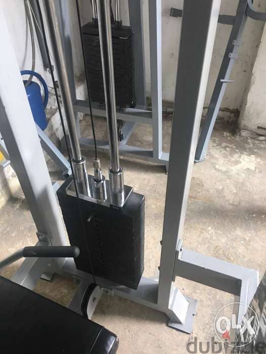 leg press like new very good quality 3